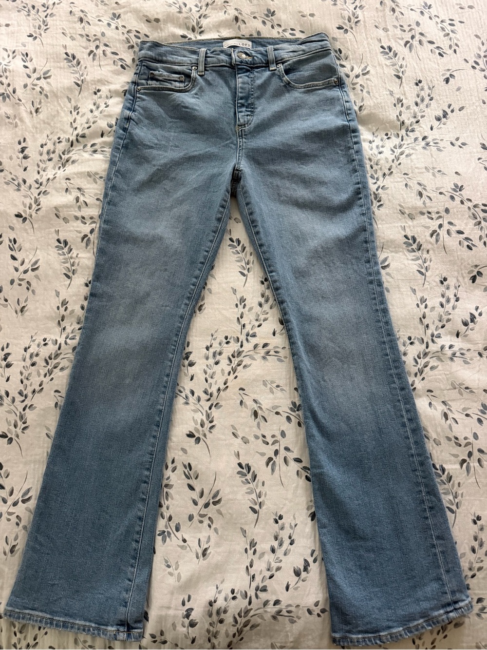 LOFT The Boot light blue women’s bootcut jeans size 28/6